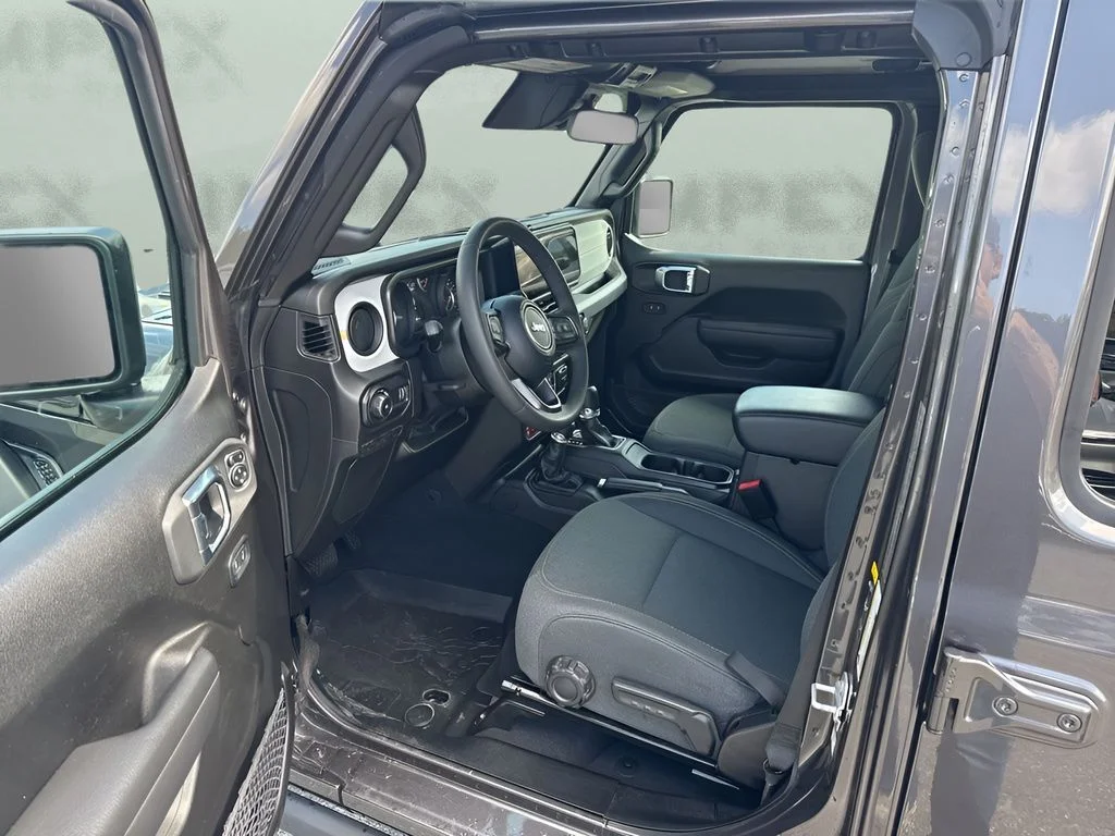 Used 2025 Gray Jeep Willys image 9