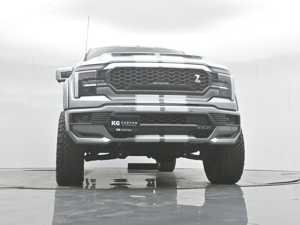 New 2025 Iconic Silver Metallic Ford Lariat image 49