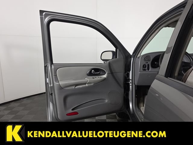 Used 2007 Gray Chevrolet LS image 19
