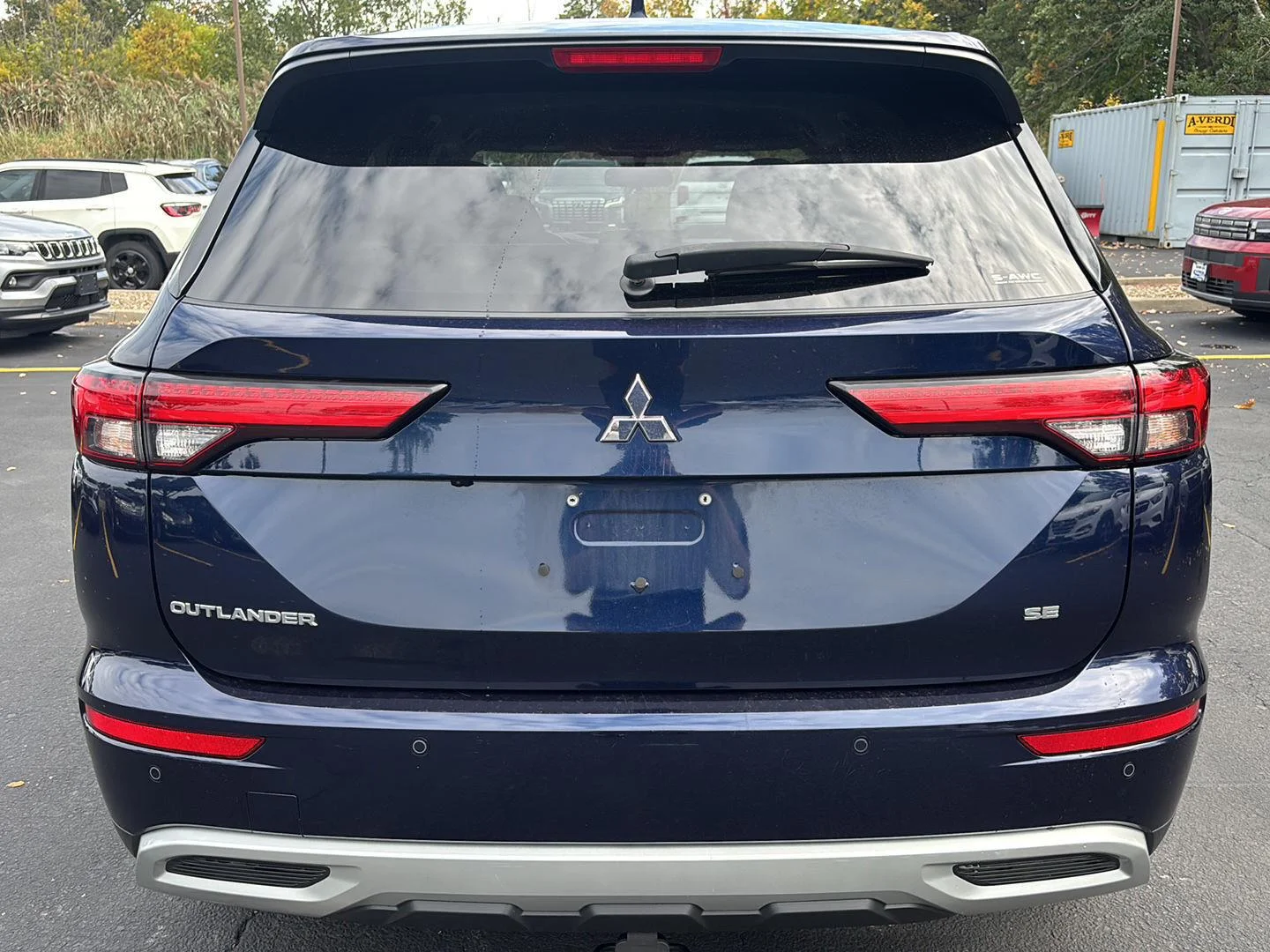 Used 2024 Cosmic Blue Metallic Mitsubishi SE image 6