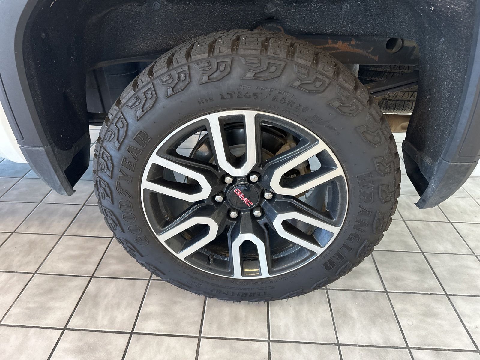 Certified Used 2023 White GMC AT4 image 23