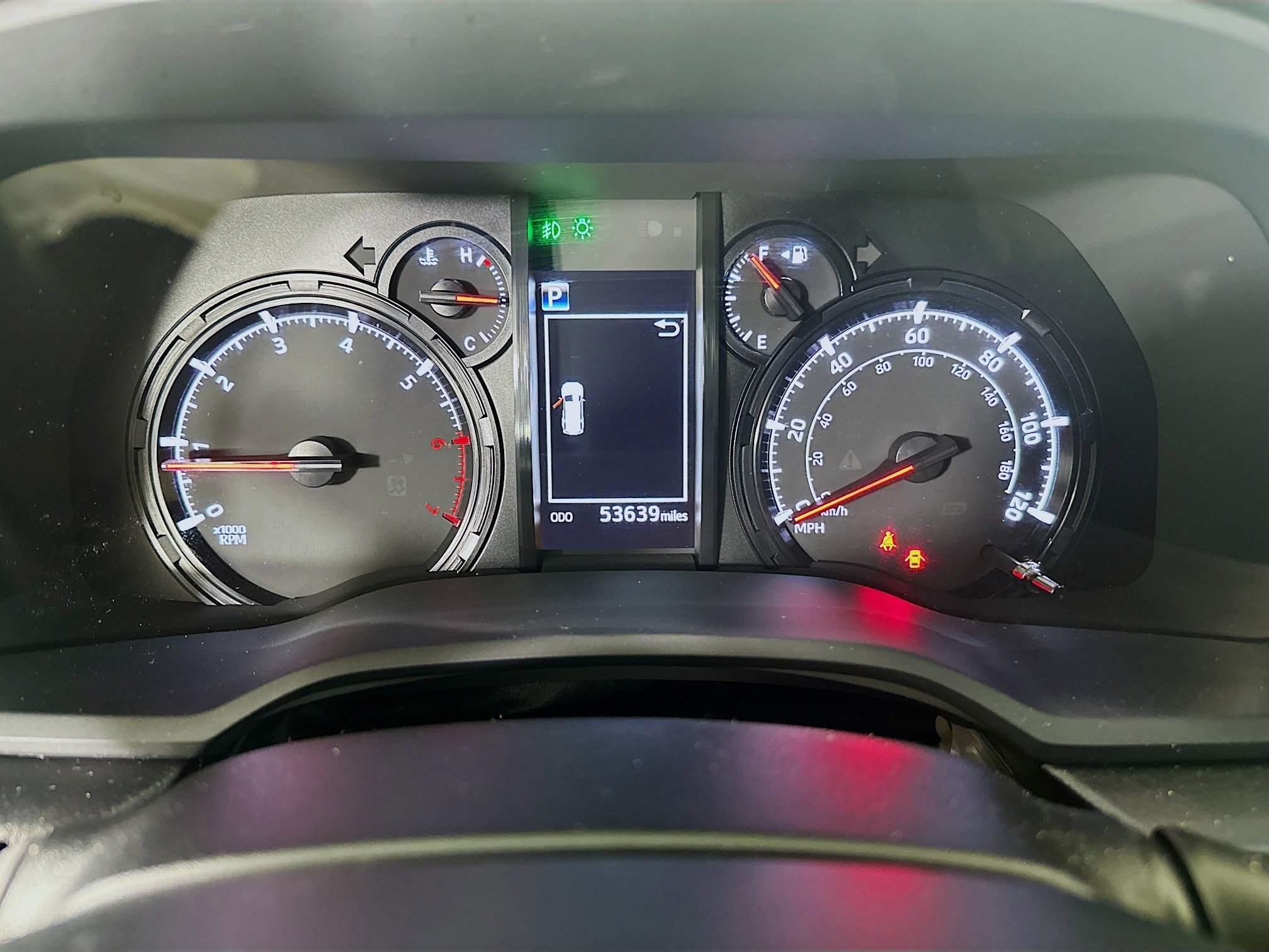 Used 2022 White Toyota SR5 image 19