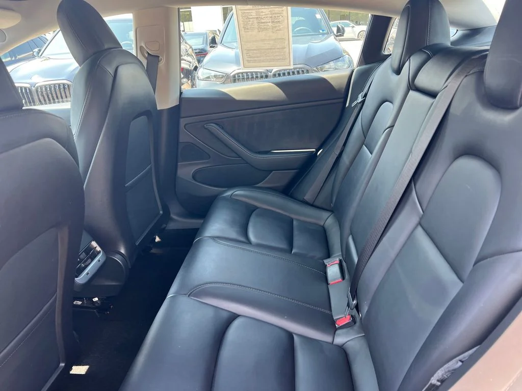 Used 2020 Black Tesla Long Range image 23
