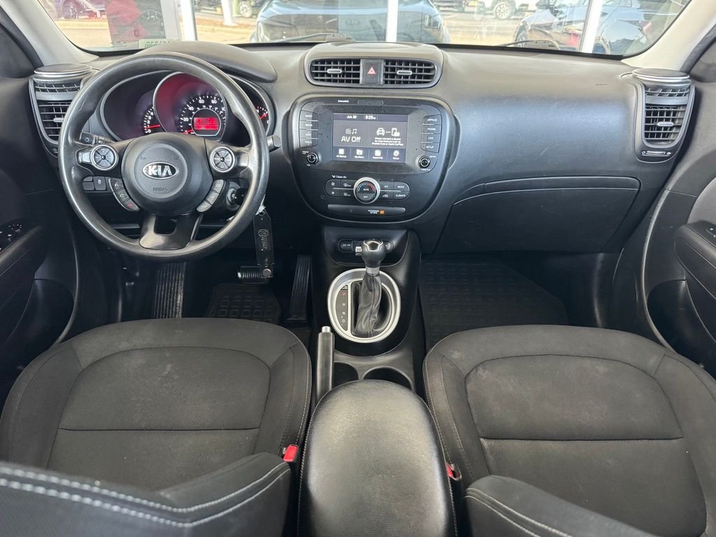 Used 2019 Silver Kia Plus image 20