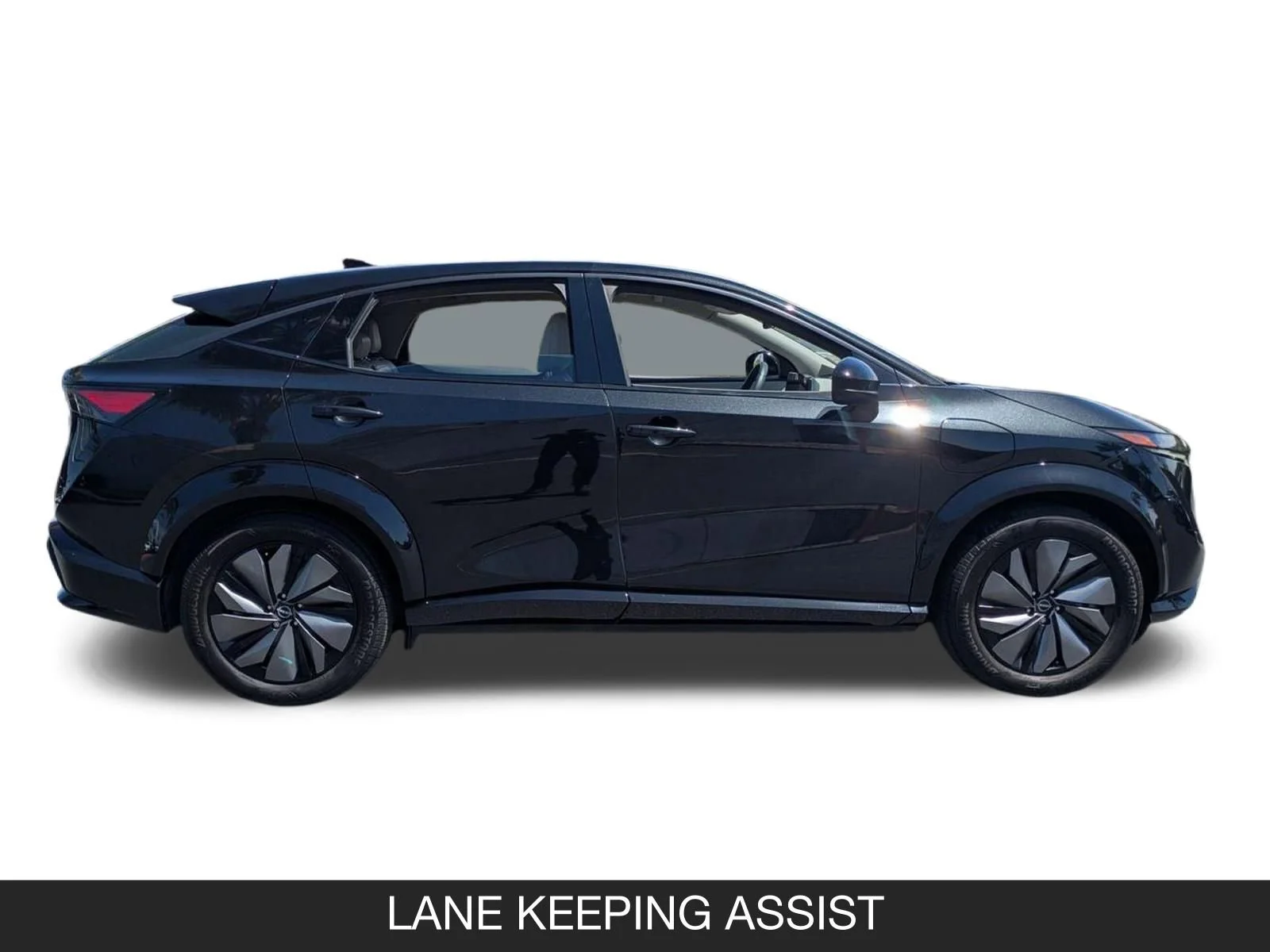 Used 2024 Black Diamond Pearl Nissan ENGAGE+ image 6