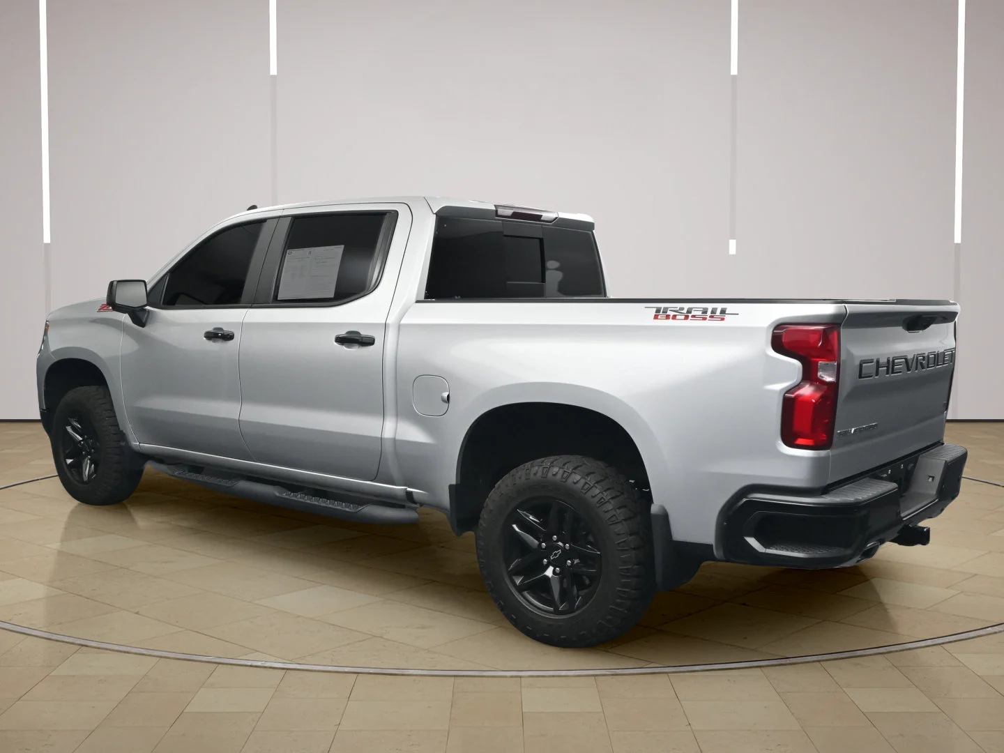 Used 2022 Silver Ice Metallic Chevrolet LT Trail Boss image 5