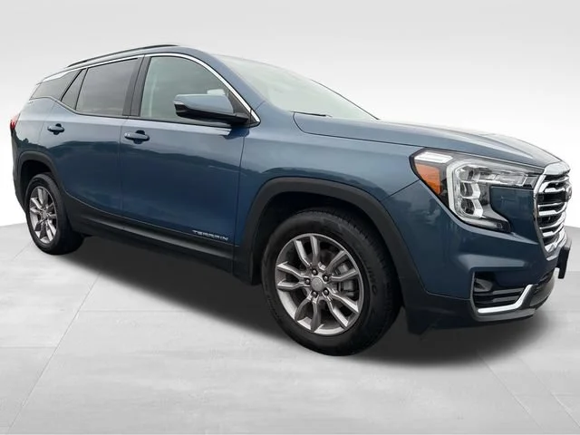 Used 2024 Downpour Metallic GMC SLT image 9
