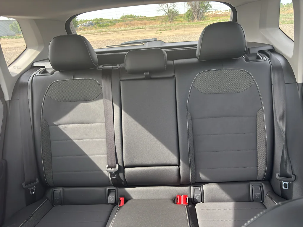 Used 2023 Gray Volkswagen SE image 12