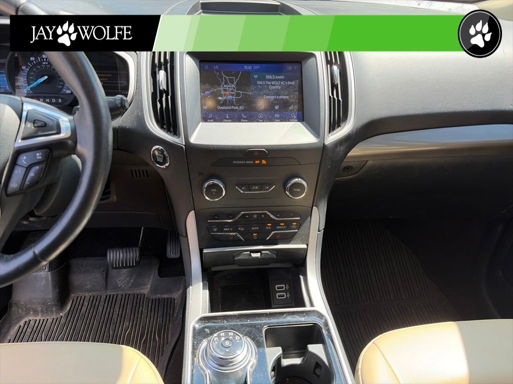 Used 2020 White Ford SEL image 13