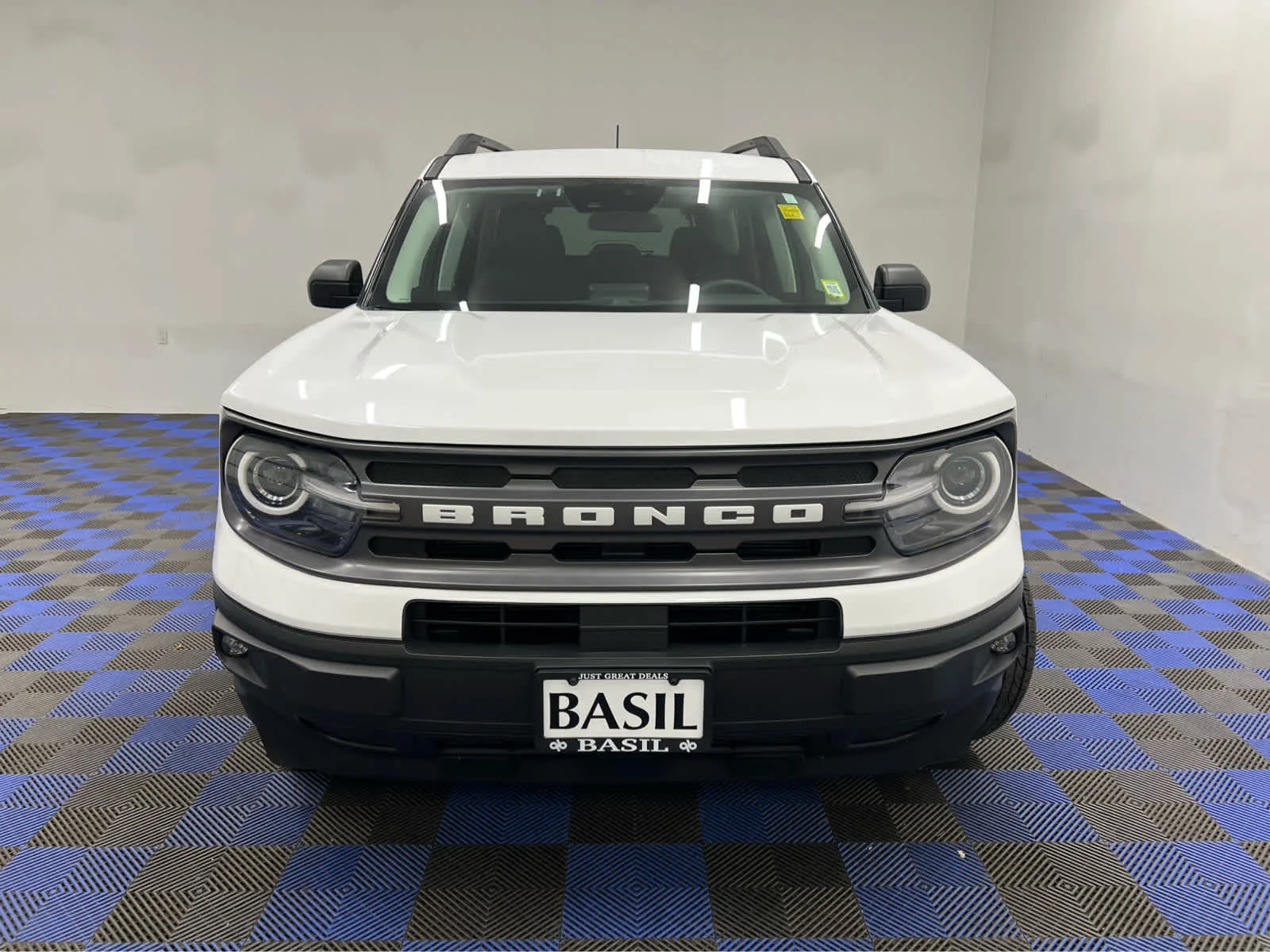 Used 2024 Oxford White Ford Big Bend image 2