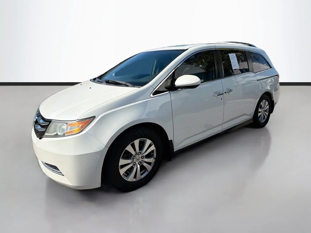 Used 2016 White Honda EX-L image 1
