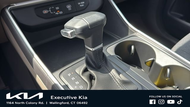 2026 Kia Carnival LX - Photo 17