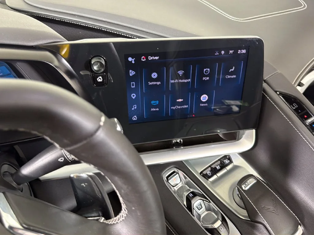 2025 Chevrolet Corvette 2LT - Photo 24