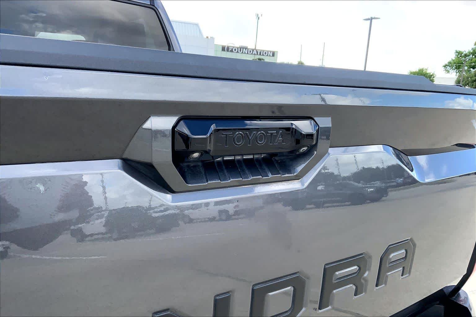 Used 2022 Magnetic Gray Metallic Toyota SR5 image 30