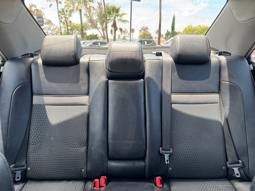 Used 2014 White Toyota SE image 21