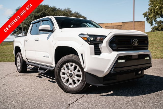 2025 Toyota Tacoma SR5