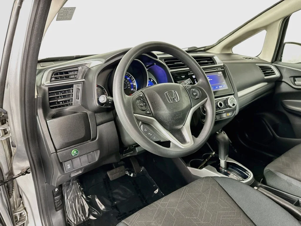Used 2015 Alabaster Silver Metallic Honda EX image 10
