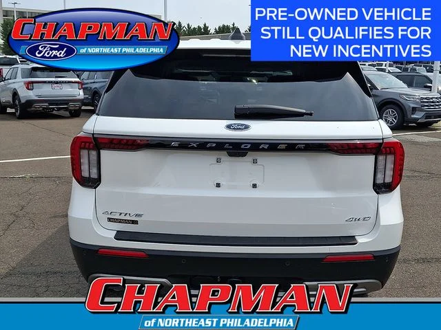 New 2026 Star White Metallic Tri-Coat Ford Active image 5
