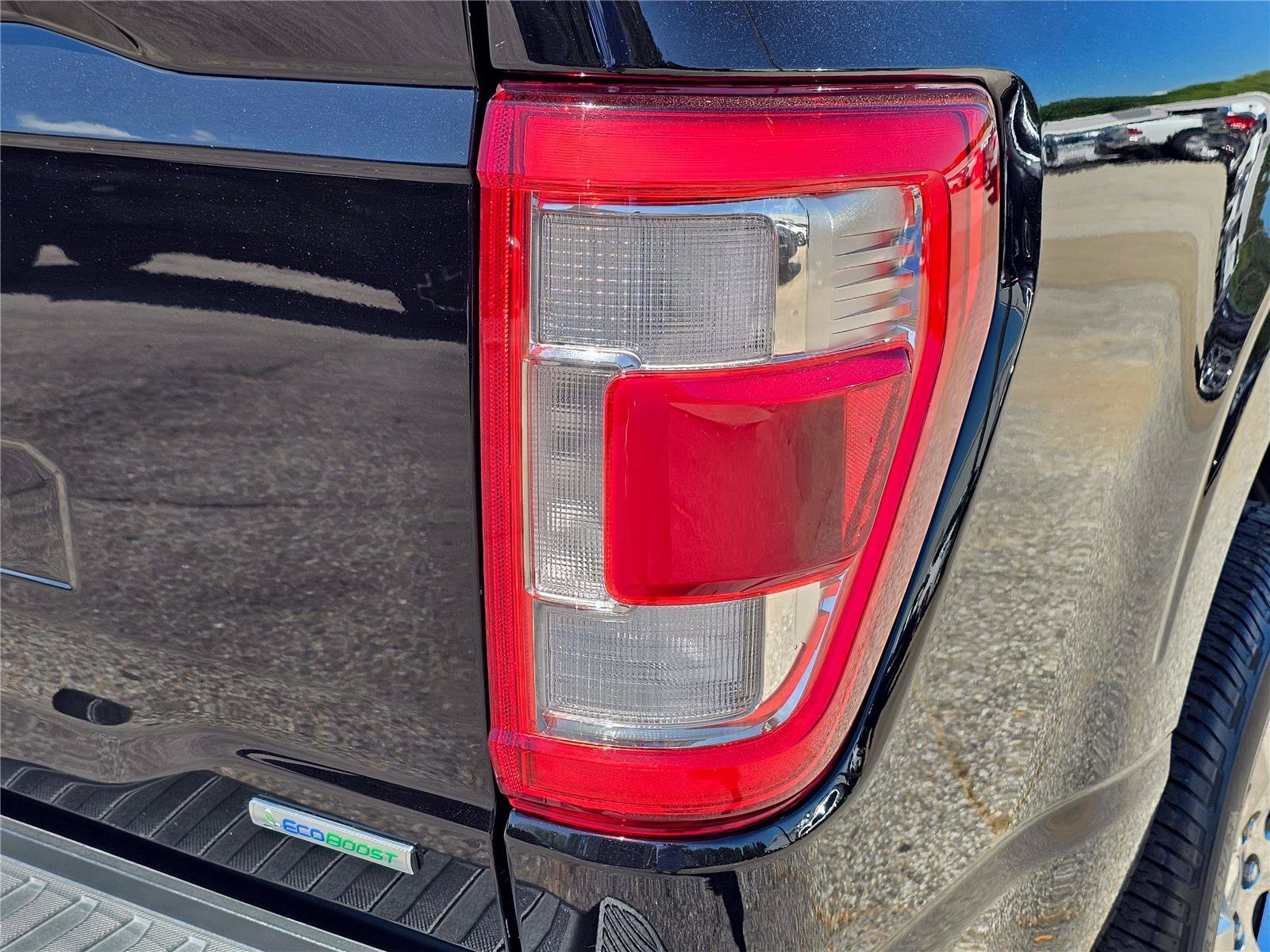 2022 Ford F-150 Lariat - Photo 10