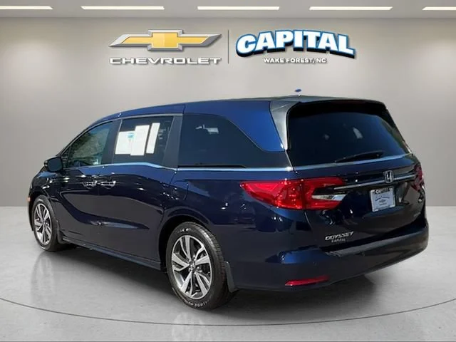 Used 2023  Honda Touring image 3