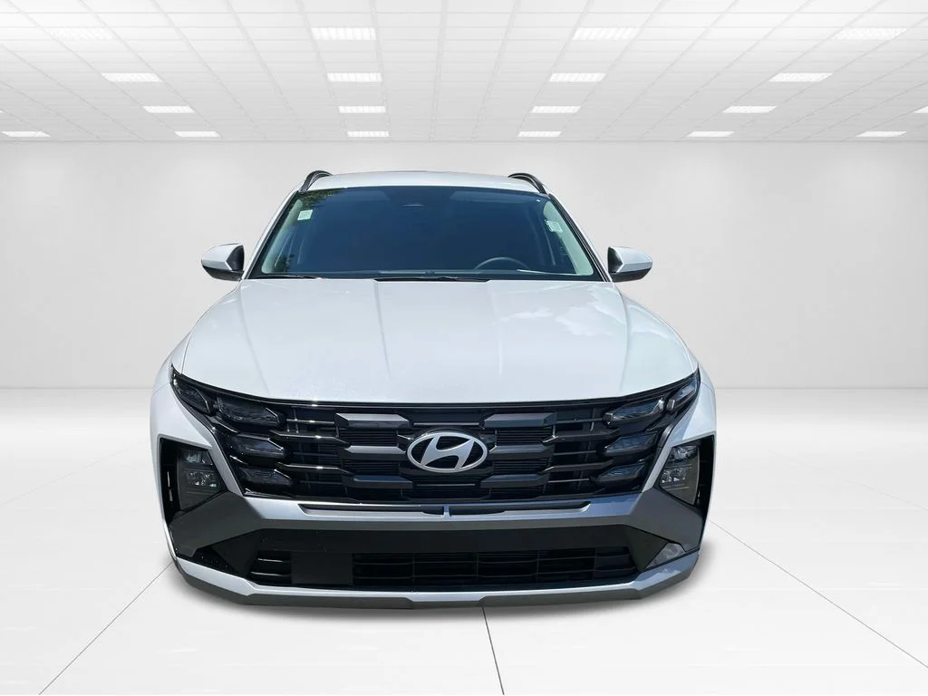New 2025 White Hyundai SEL image 2