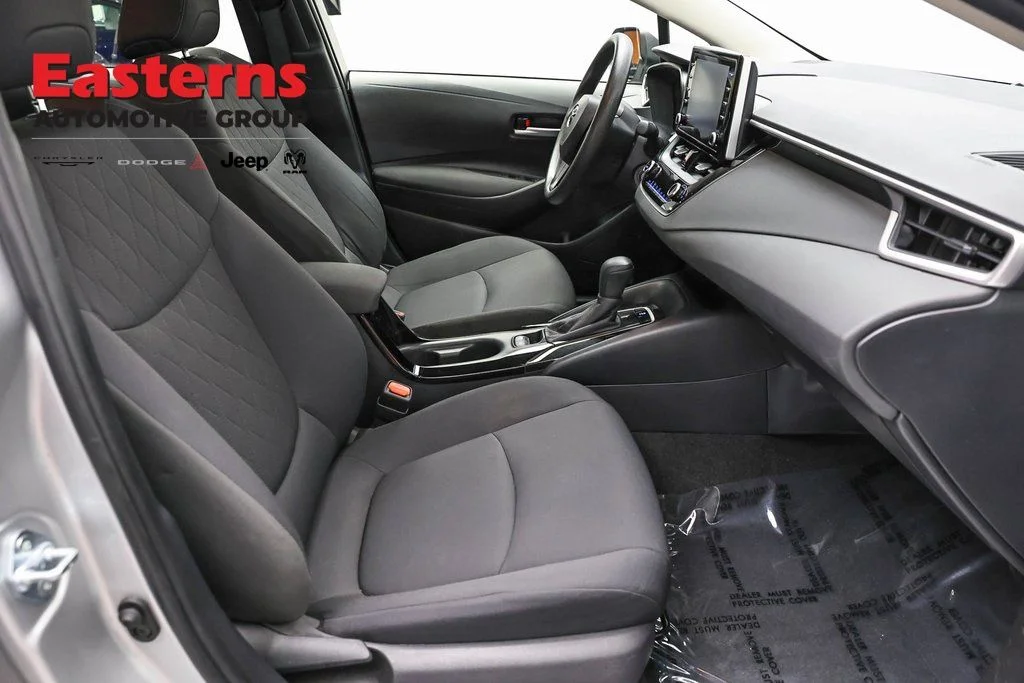 Used 2021 Silver Toyota LE image 24
