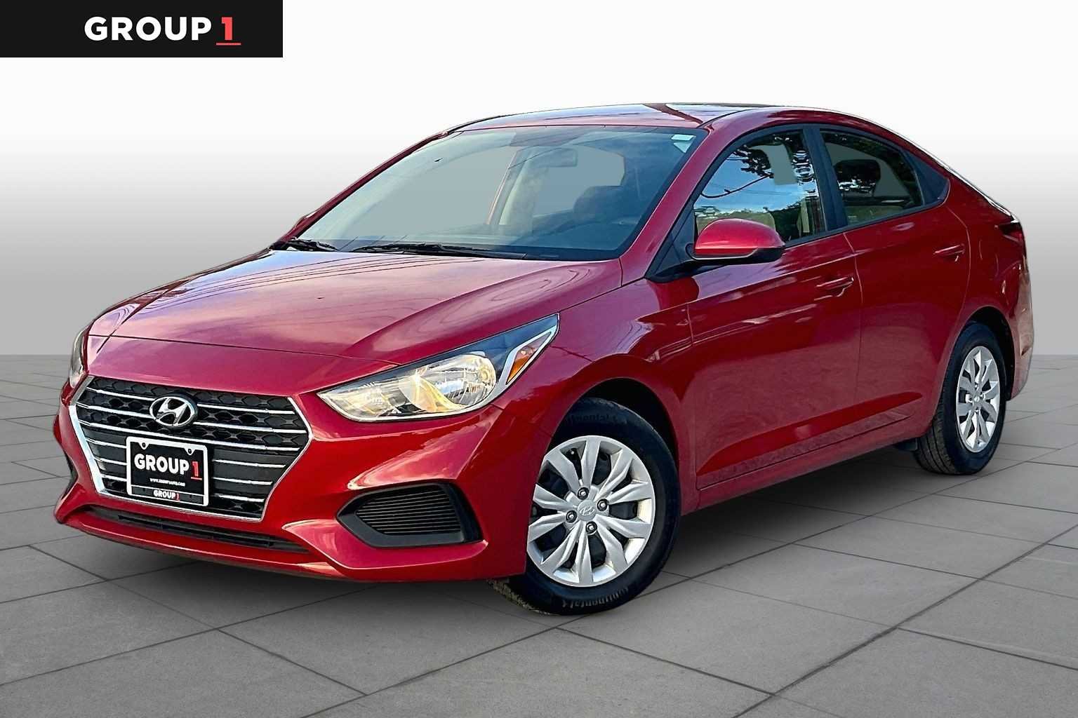 Pre-Owned 2022 Hyundai Accent SE