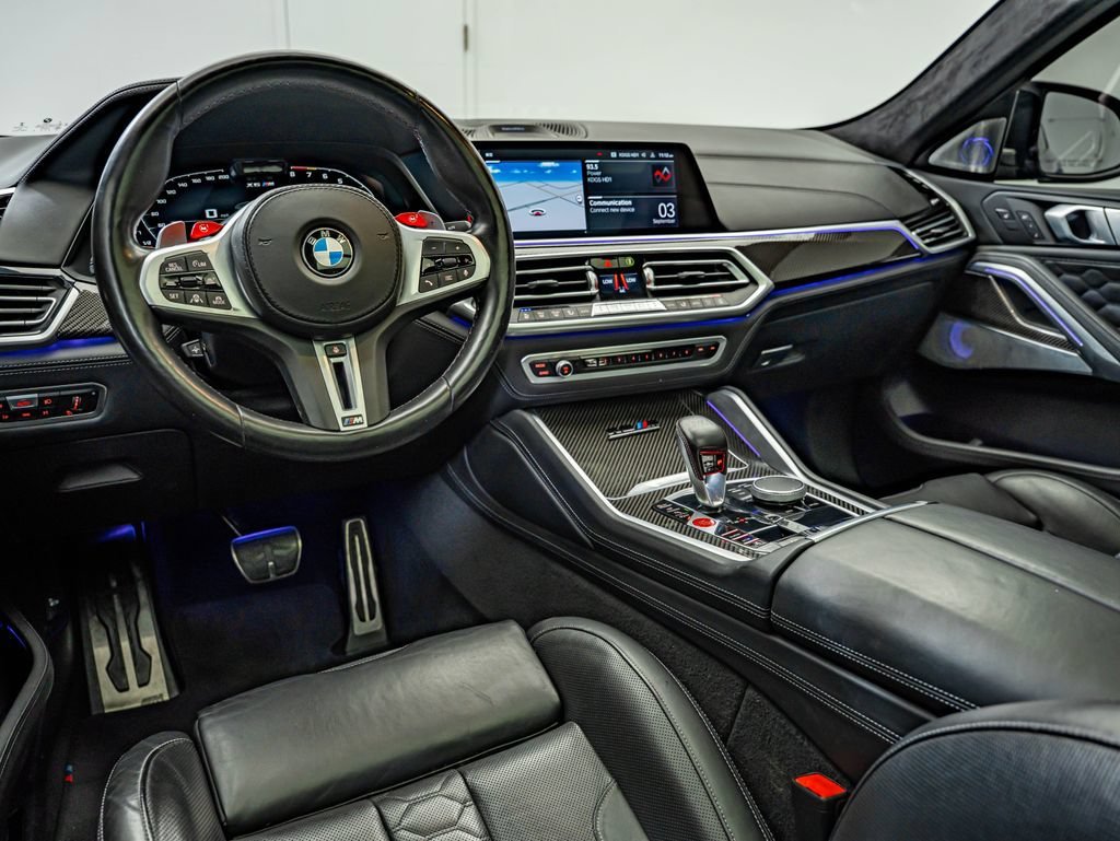 Used 2020 Marina Bay Blue Metallic BMW Competition image 34