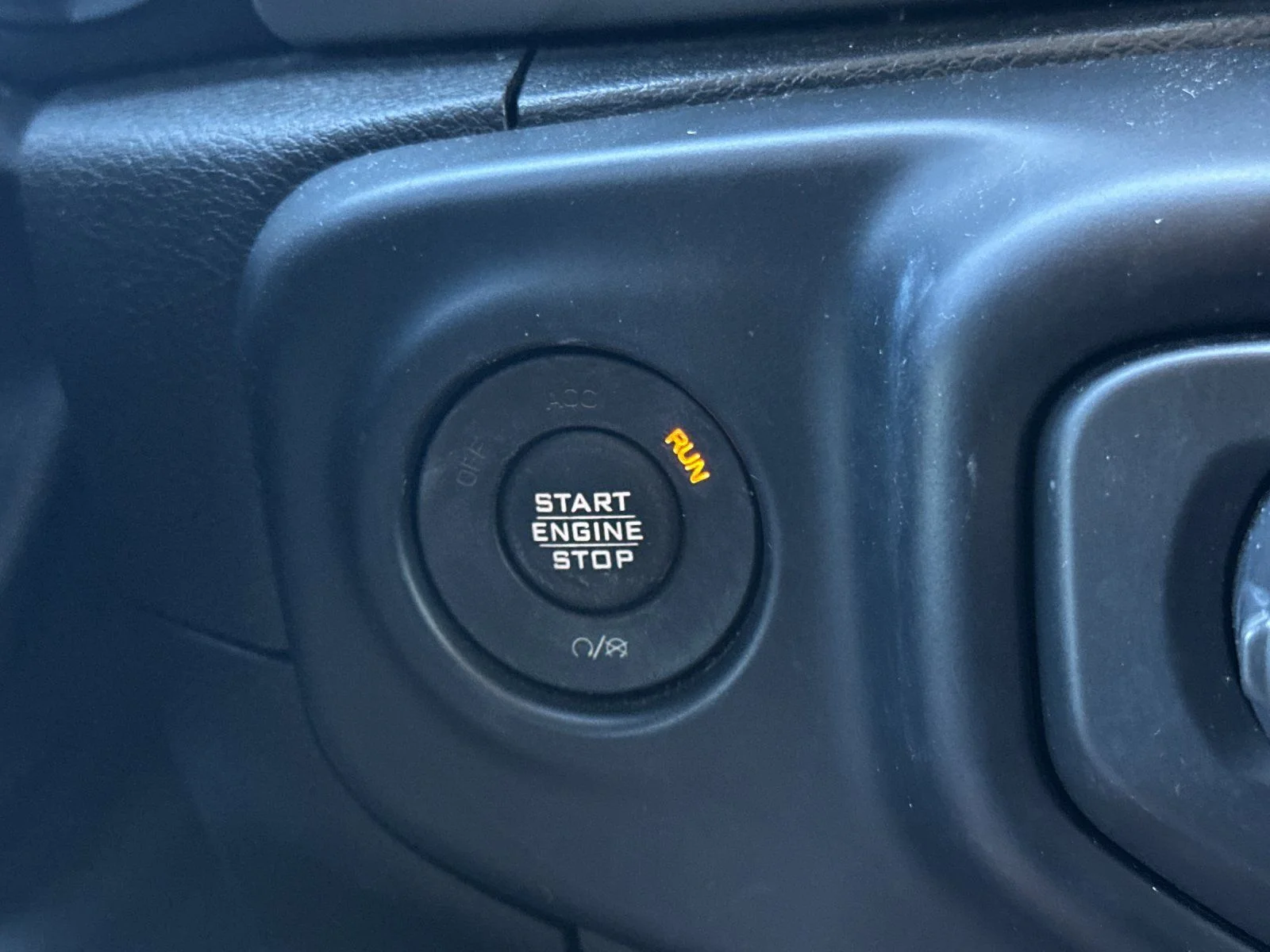 Used 2019 Black Clearcoat Jeep Unlimited Sport image 21