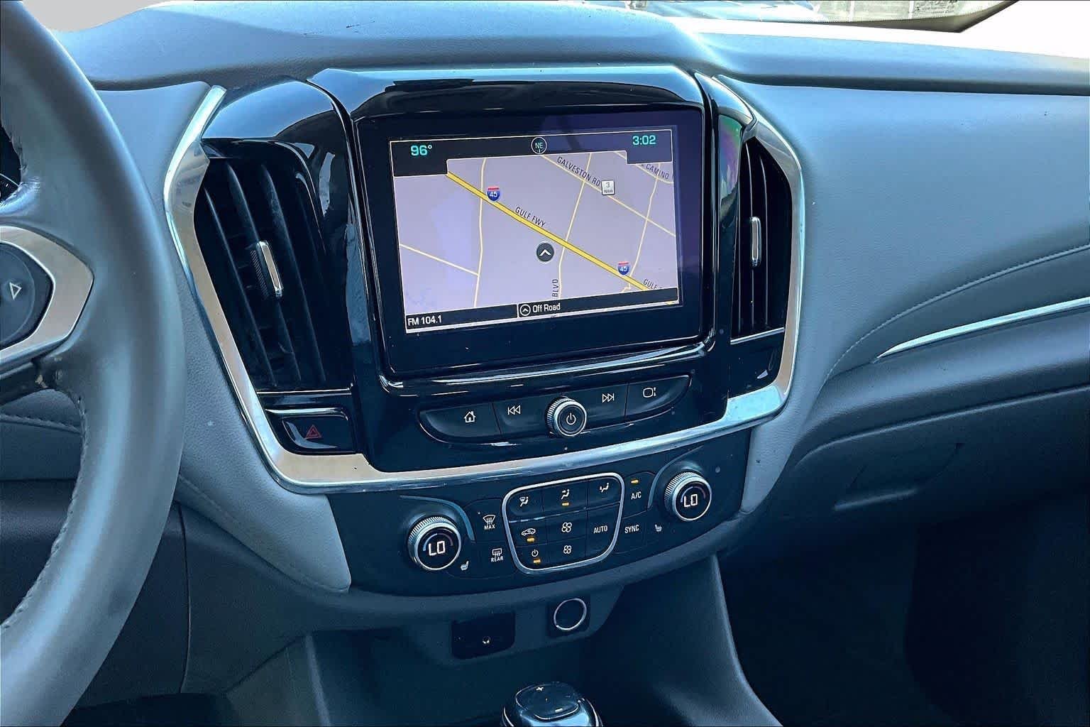 Used 2018 Cajun Red Tintcoat Chevrolet LT Leather image 7