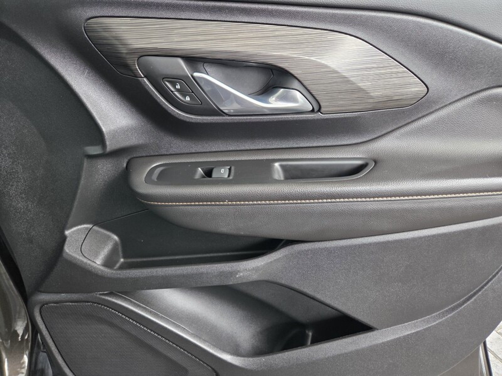 Used 2020 GRAY GMC SLT image 21