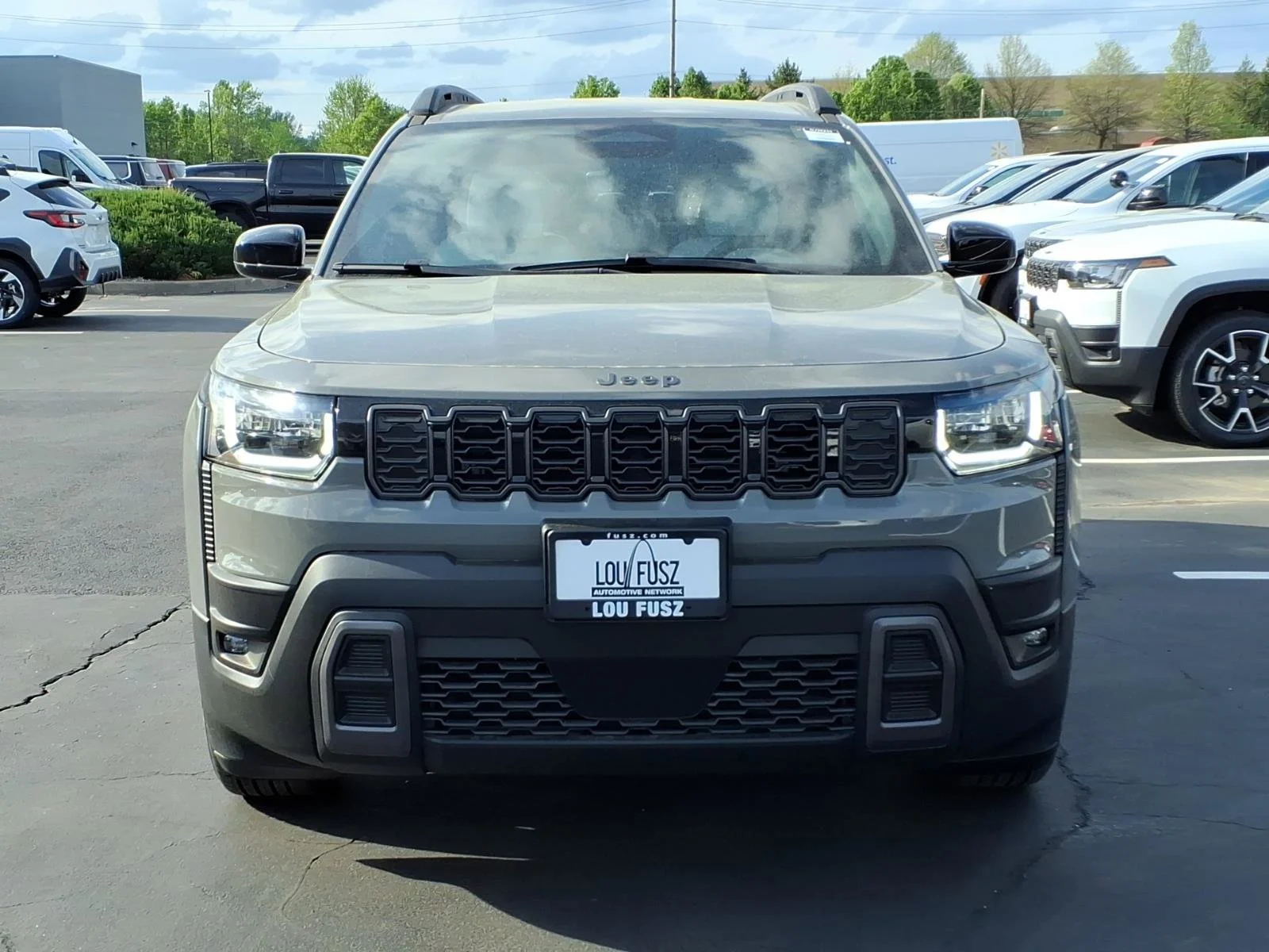 New 2026 Sting-Gray Clearcoat Jeep Laredo image 22