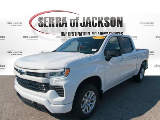 Used 2026 Summit White Chevrolet RST image 5