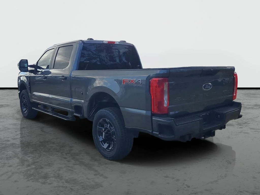 2026 Ford F-250 Super Duty XL - Photo 3