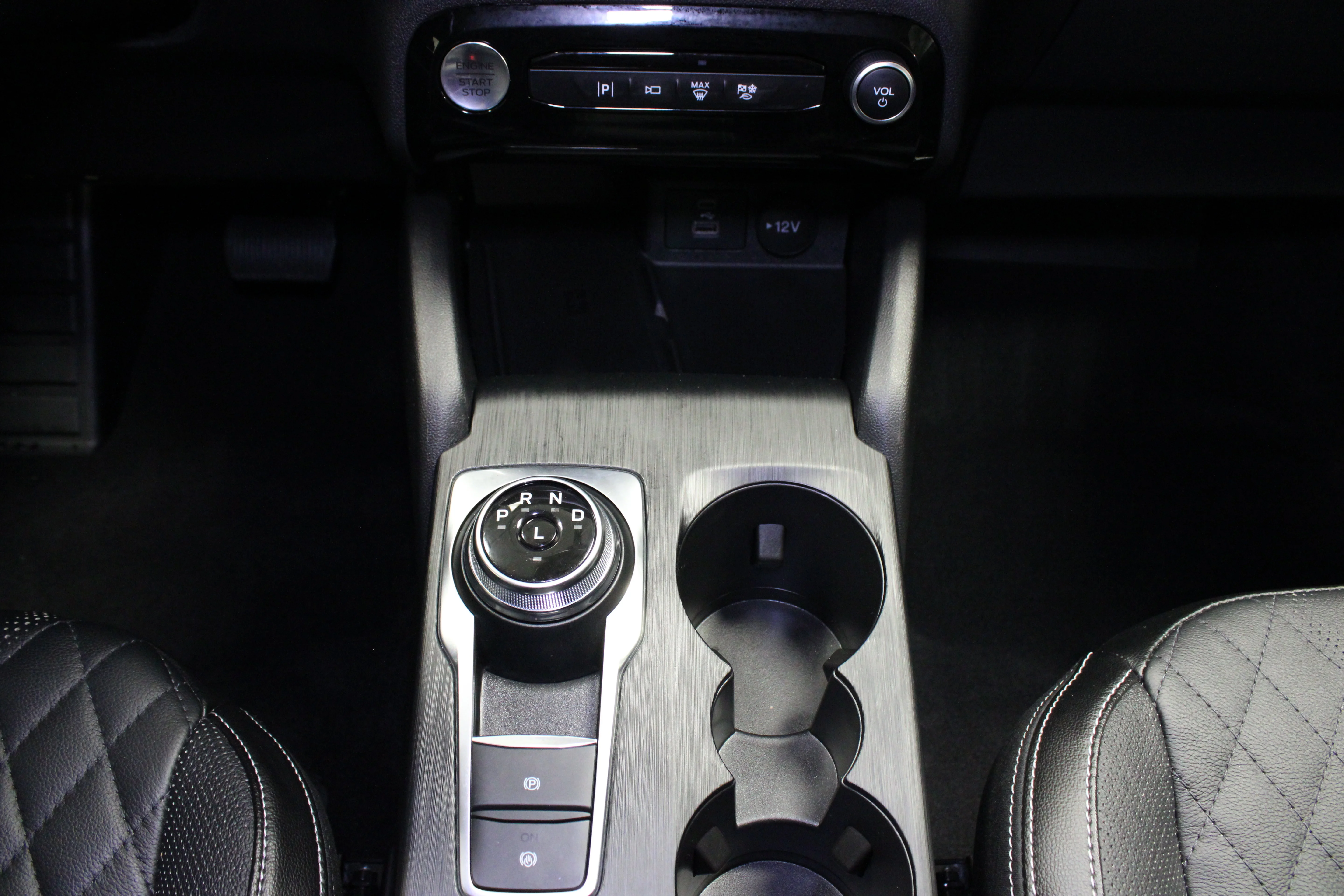 Used 2023 Gray Metallic Ford PHEV image 20