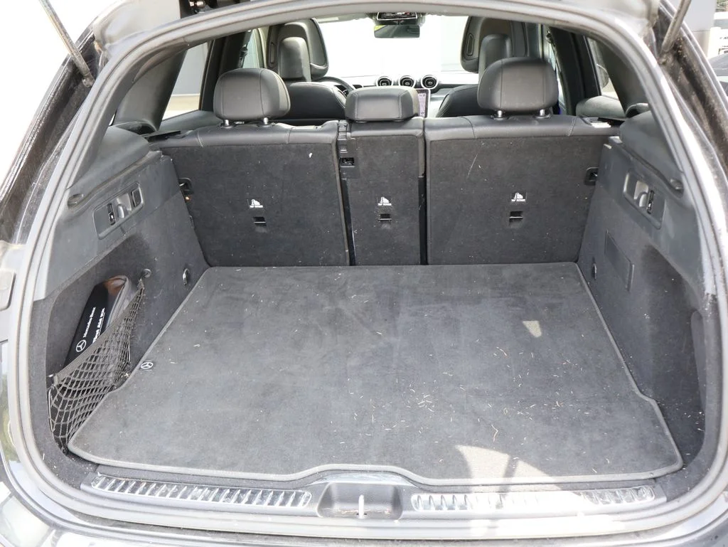 Certified Used 2023 Black Mercedes-Benz GLC 300 image 17