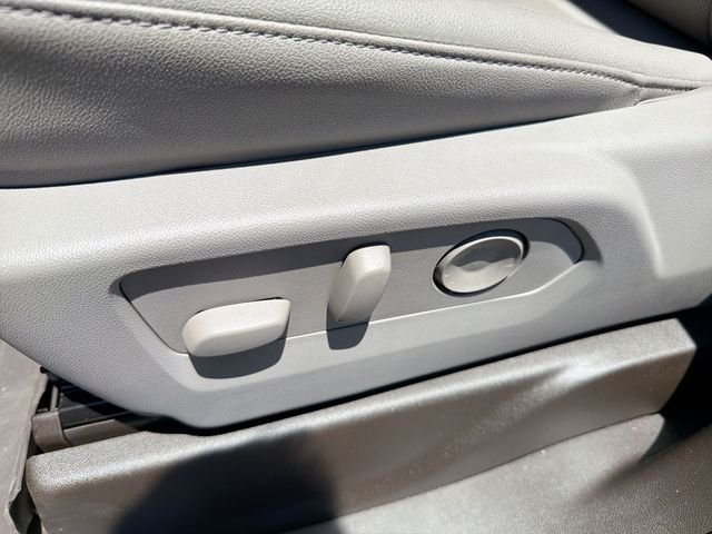 Used 2024 Blue GMC SLT image 16