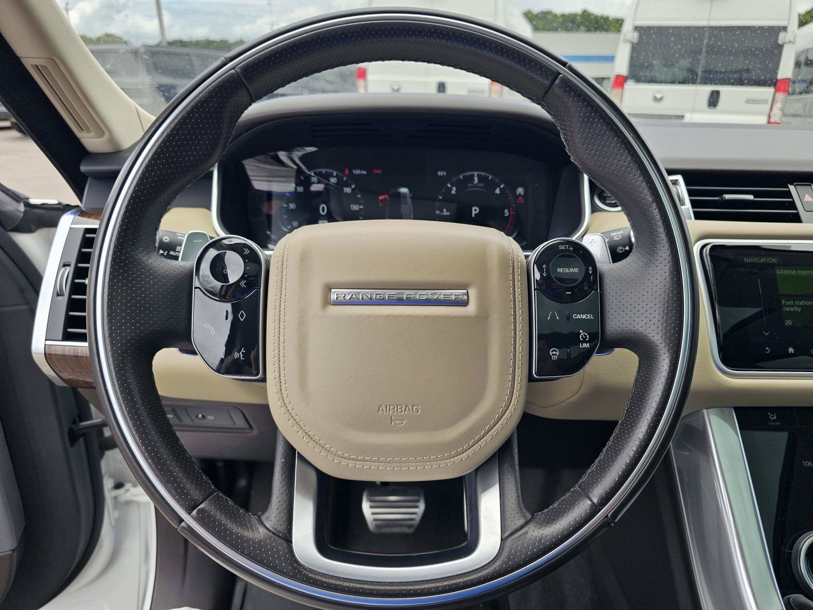 Used 2021 White Land Rover HSE Silver Edition image 19