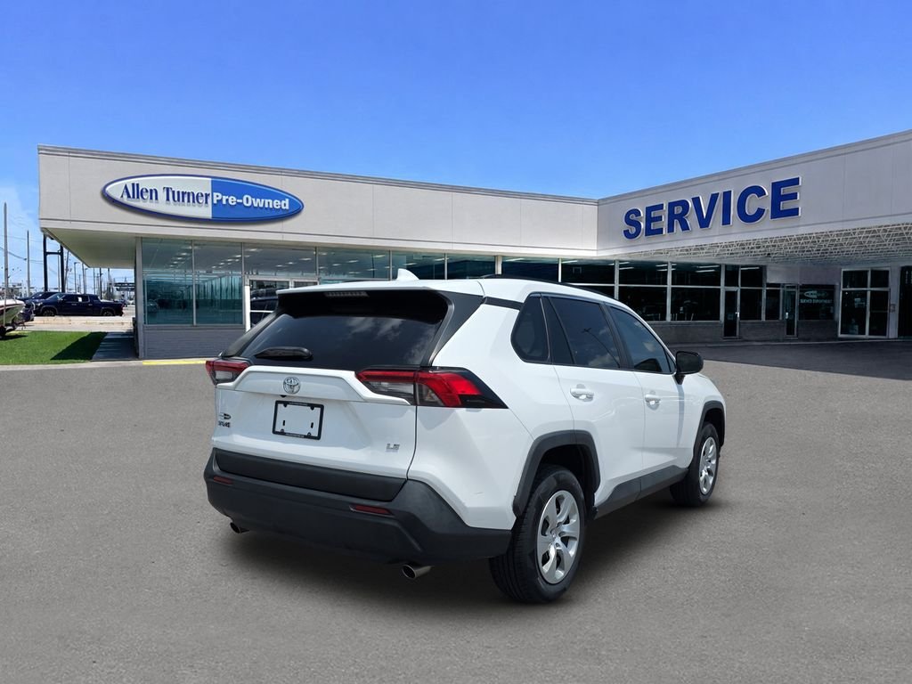 Used 2021 Super White Toyota LE image 8