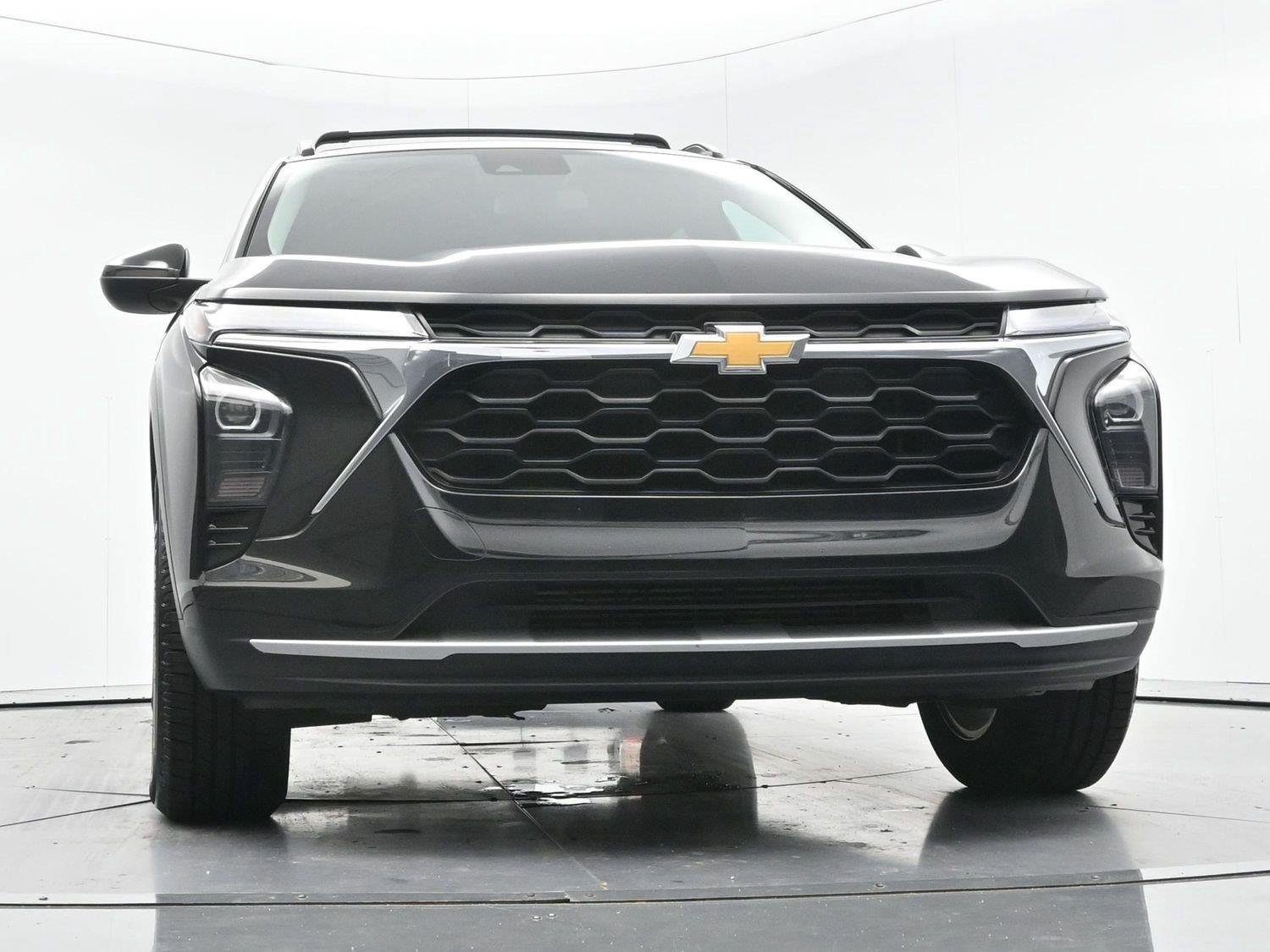 Used 2024 Mosaic Black Metallic Chevrolet LT image 44