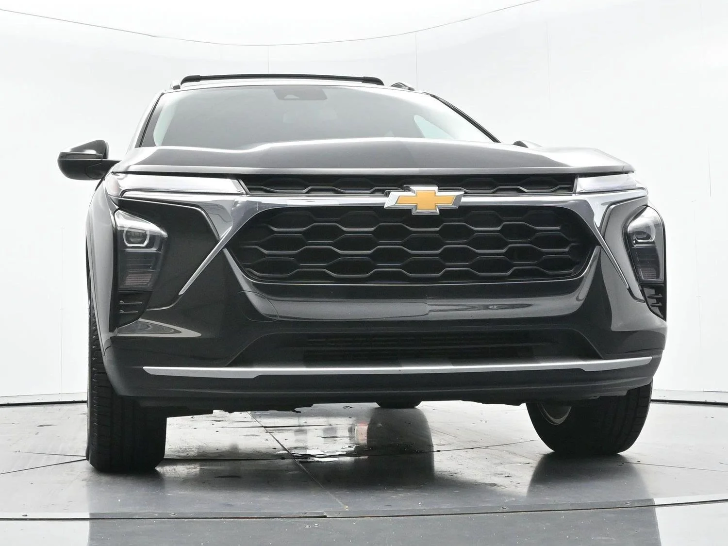 Used 2024 Mosaic Black Metallic Chevrolet LT image 44