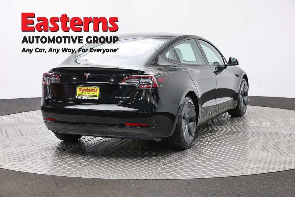 Used 2022 Black Tesla Long Range image 5