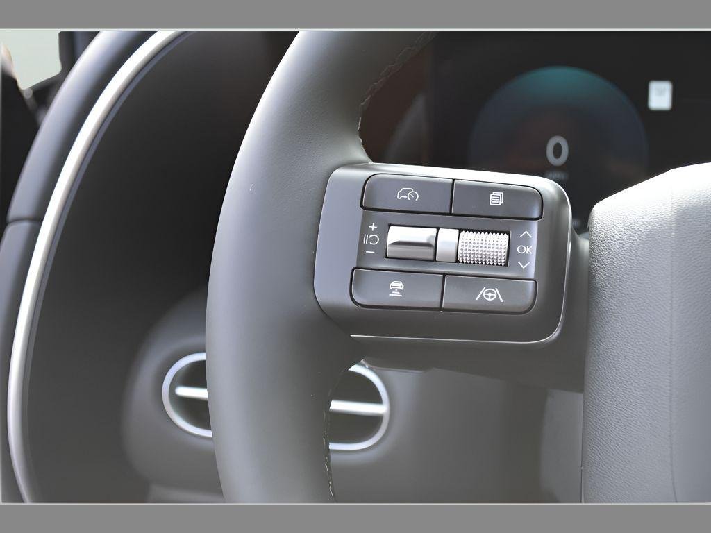 New 2026 Ecotronic Gray Pearl Hyundai Limited FWD image 20
