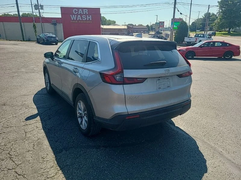 Used 2024  Honda EX image 4