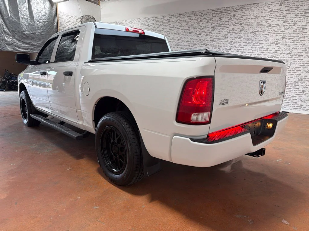 Used 2019 Bright White Clearcoat Ram Express image 5