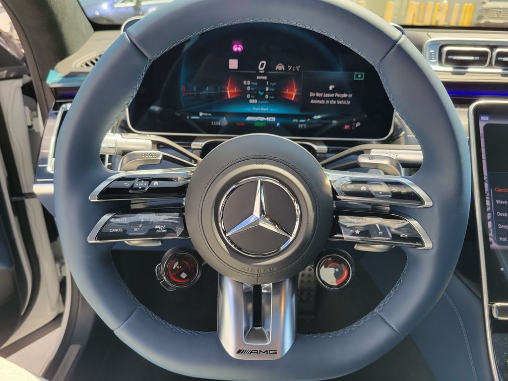 New 2026 MANUFAKTUR Moonlight White Metallic Mercedes-Benz AMG® S 63 E 4MATIC® Sedan image 26