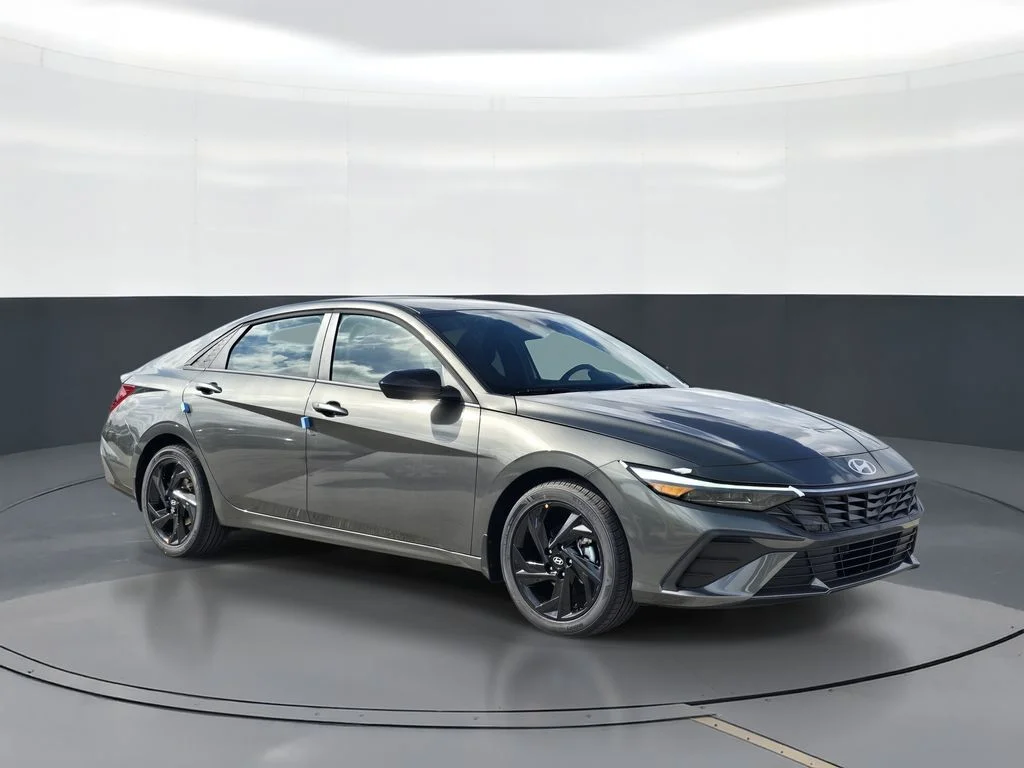 New 2026 Gray Hyundai SEL Sport image 2