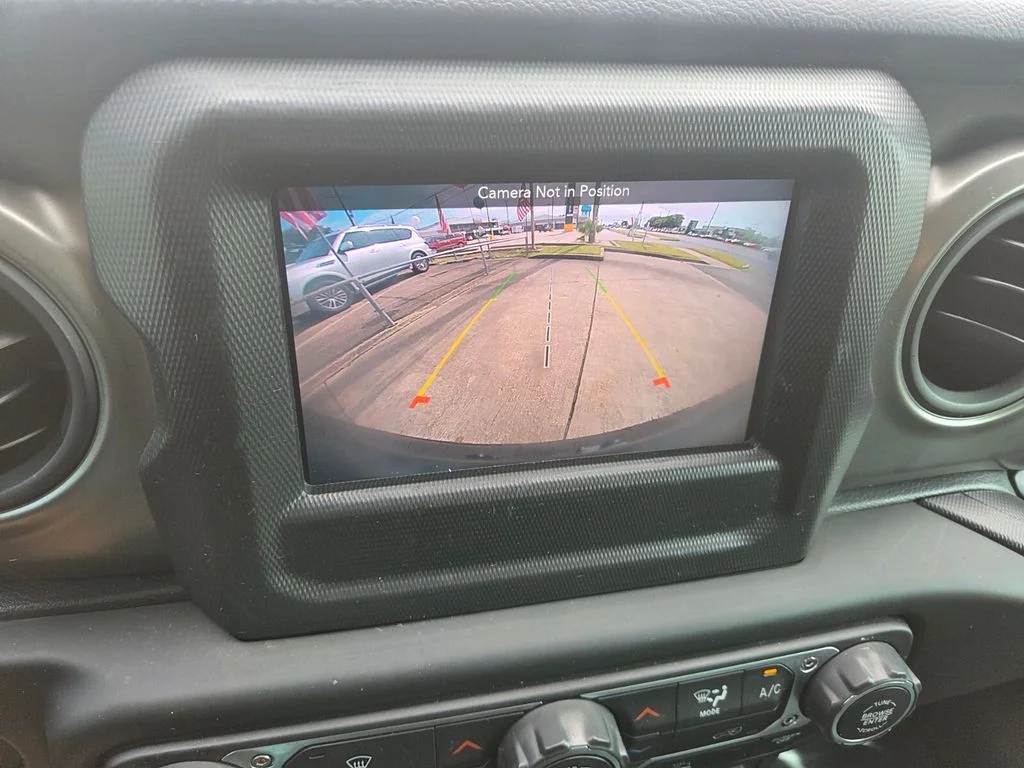 Used 2023 Gray Jeep Sport S image 15