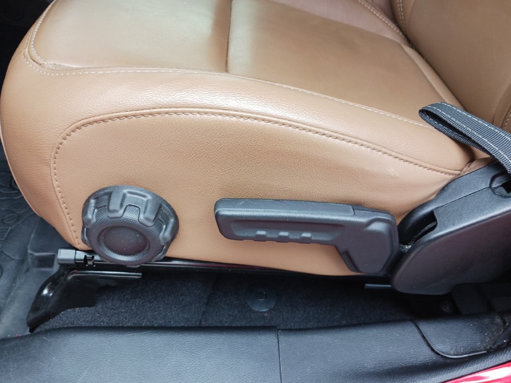 Used 2020 Red Jeep Rubicon image 35