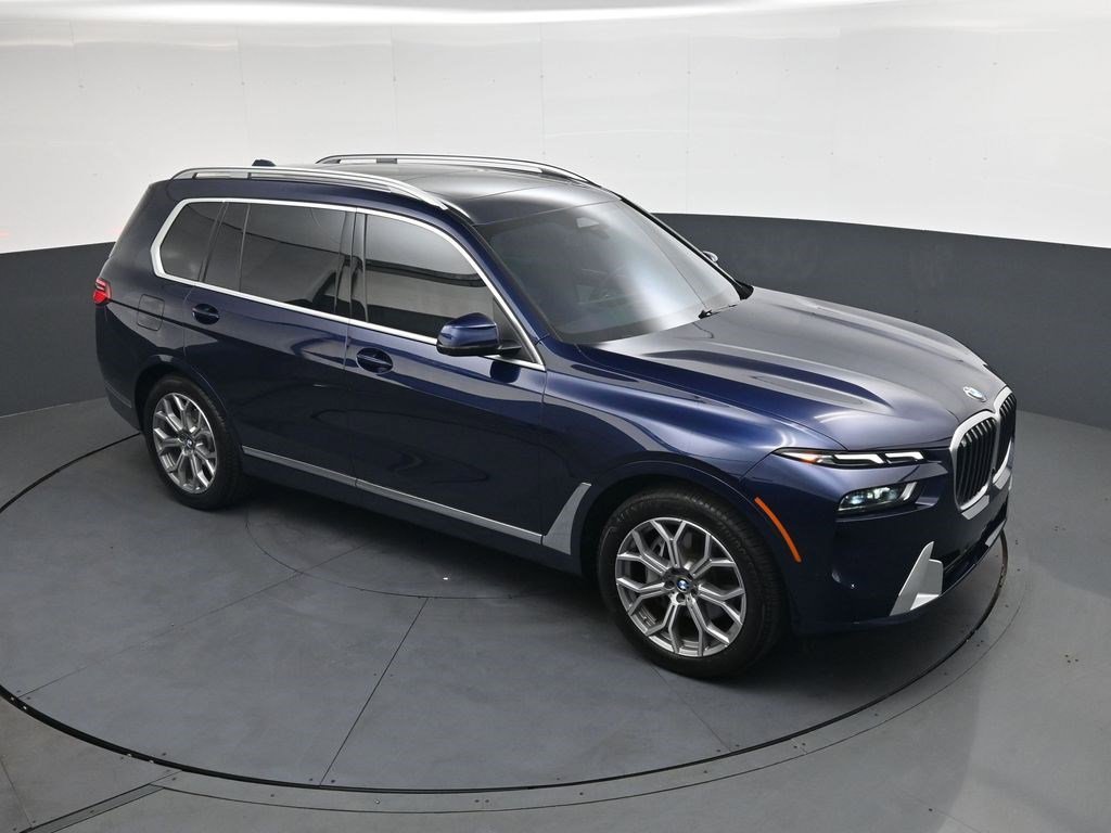 Used 2026 Tanzanite Blue II Metallic BMW xDrive40i image 20